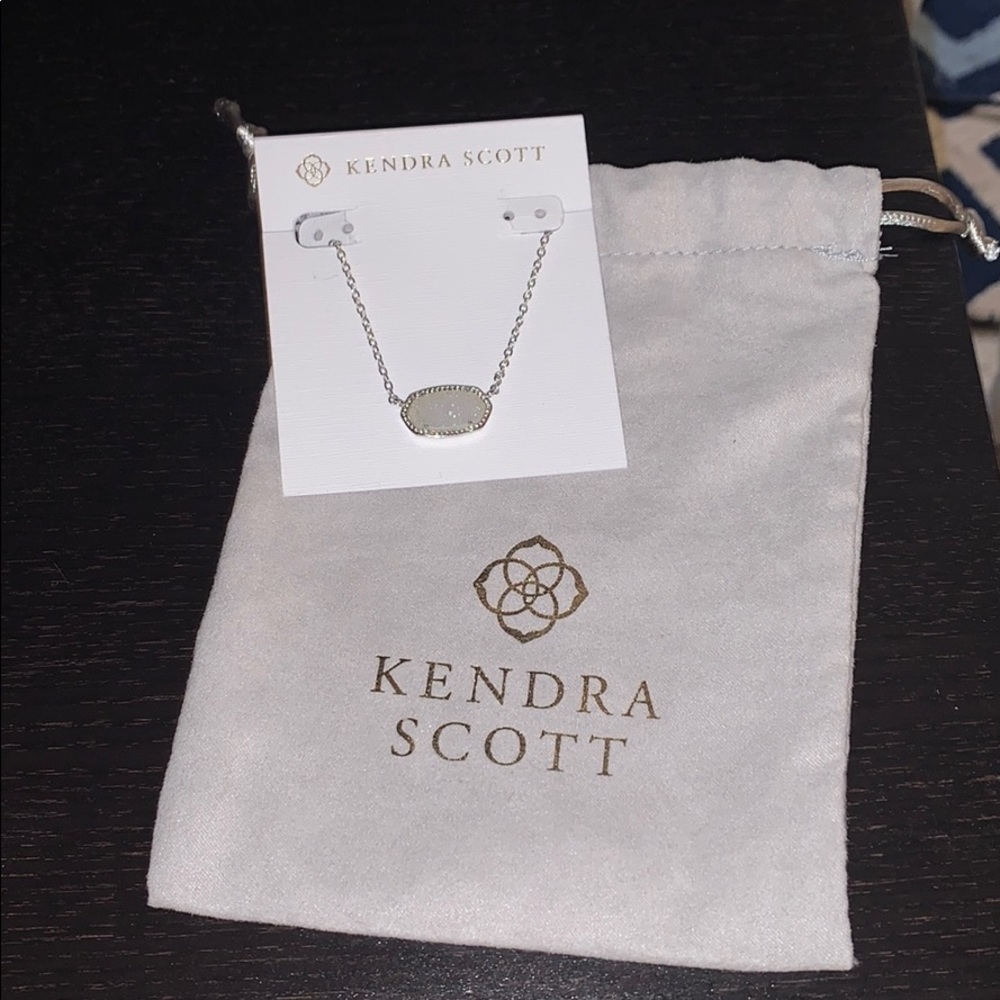 Kendra Scott Necklace